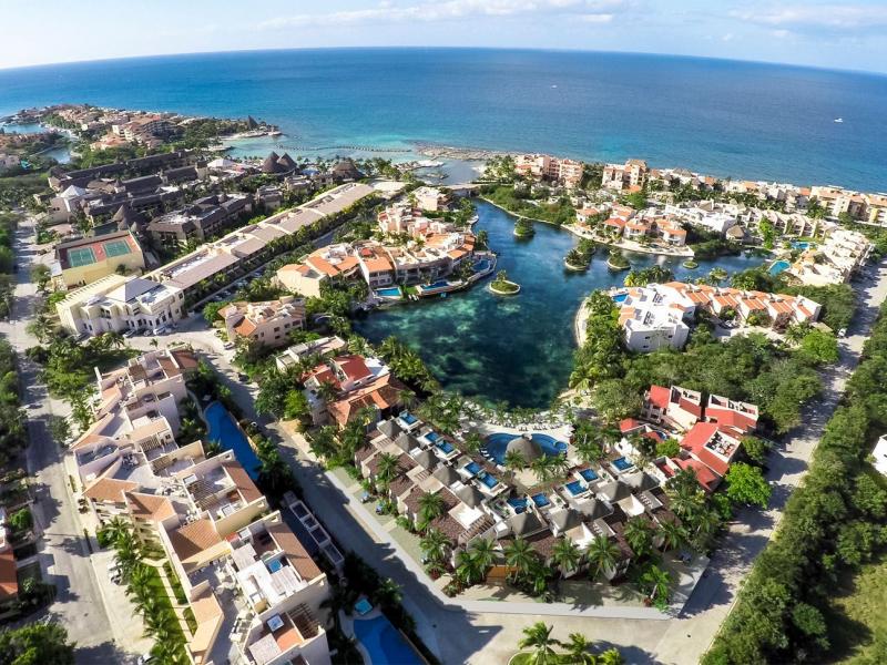 apartments for sale Puerto Aventuras